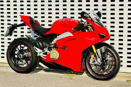 Ducati Panigale V4S PANIGALE V4 S 16