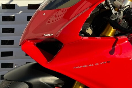 Ducati Panigale V4S PANIGALE V4 S 26