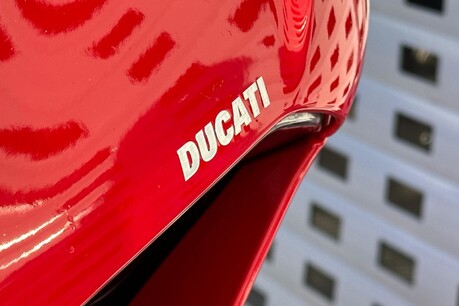 Ducati Panigale V4S PANIGALE V4 S 27