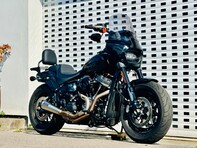 Harley-Davidson Softail 1870 Fat Bob 114 (Black) 2