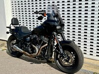 Harley-Davidson Softail 1870 Fat Bob 114 (Black) 11