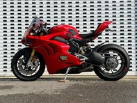 Ducati Panigale V4S PANIGALE V4 S 12