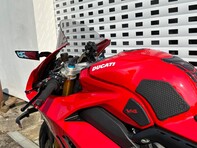 Ducati Panigale V4S PANIGALE V4 S 19