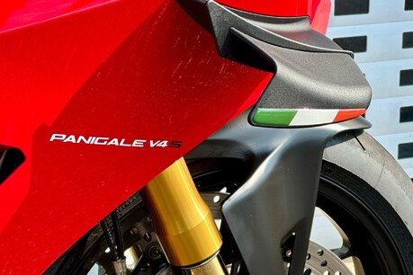 Ducati Panigale V4S PANIGALE V4 S 51