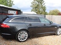 Jaguar XF D PORTFOLIO SPORTBRAKE 8