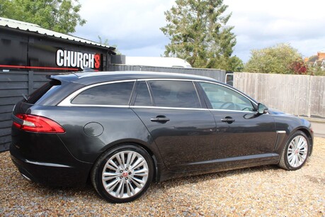 Jaguar XF D PORTFOLIO SPORTBRAKE 8