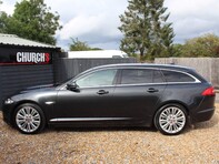 Jaguar XF D PORTFOLIO SPORTBRAKE 12