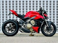 Ducati Streetfighter V4 STREETFIGHTER V4 36