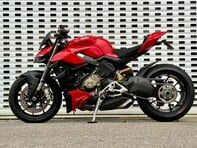 Ducati Streetfighter V4 STREETFIGHTER V4 54