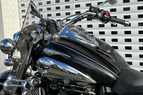 Triumph Rocket ROCKET 111 TOURING 3