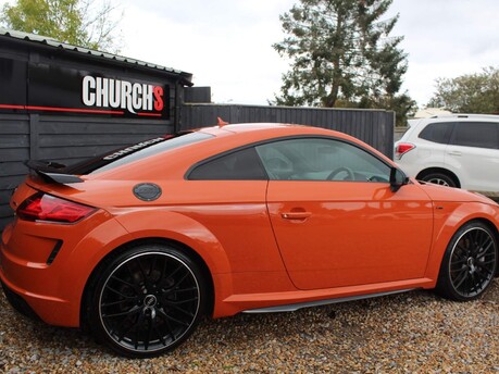 Audi TT TFSI QUATTRO BLACK EDITION 