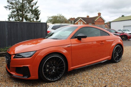 Audi TT TFSI QUATTRO BLACK EDITION 18