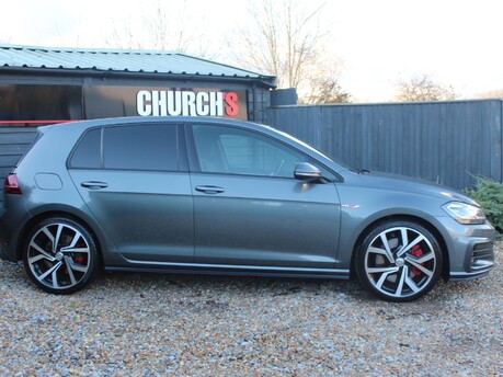 Volkswagen Golf GTI PERFORMANCE TSI DSG 