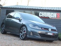 Volkswagen Golf GTI PERFORMANCE TSI DSG 11