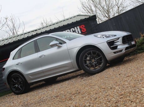 Porsche Macan 3.0 TD V6 S PDK 4WD Euro 6 (s/s) 5dr