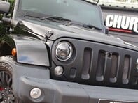 Jeep Wrangler 3.6 V6 Overland Auto 4WD Euro 6 4dr 4