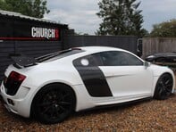 Audi R8 4.2 FSI V8 S Tronic quattro Euro 5 2dr 11