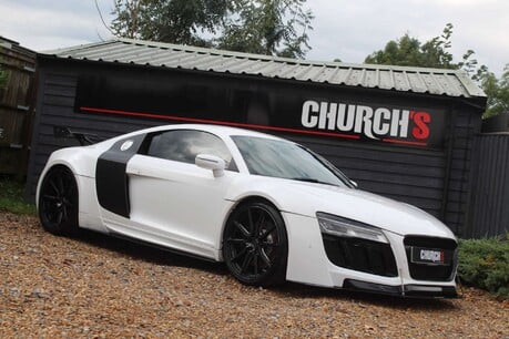 Audi R8 4.2 FSI V8 S Tronic quattro Euro 5 2dr 13