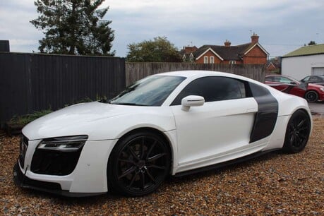 Audi R8 4.2 FSI V8 S Tronic quattro Euro 5 2dr 15