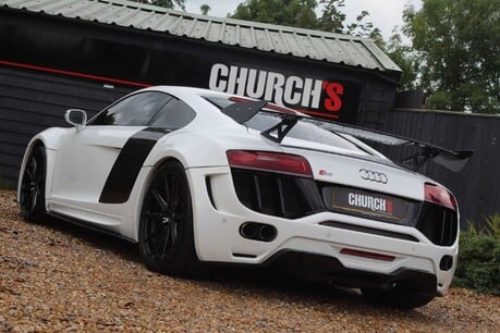 Audi R8 4.2 FSI V8 S Tronic quattro Euro 5 2dr 19