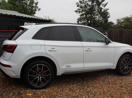 Audi Q5 2.0 TDI 40 Edition 1 S Tronic quattro Euro 6 (s/s) 5dr 