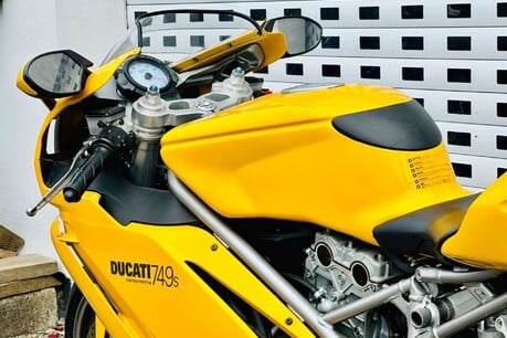 Ducati 749 S 4