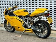 Ducati 749 S 30