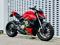 Ducati Streetfighter V4 1.1 Streetfighter V4 2