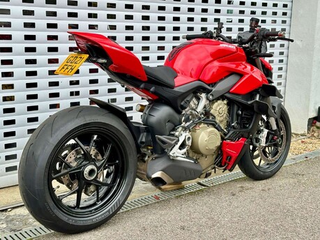 Ducati Streetfighter V4 1.1 Streetfighter V4 