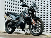 KTM Adventure 0.9 890 Adventure 22