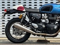 Triumph Thruxton 1.2 Thruxton RS 12