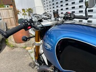 Triumph Thruxton 1200 100 TON UP SPECIAL EDITION 54