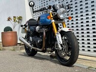 Triumph Thruxton 1200 100 TON UP SPECIAL EDITION 5