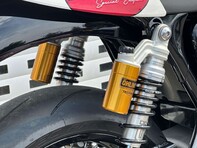 Triumph Thruxton 1200 100 TON UP SPECIAL EDITION 8