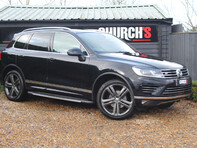 Volkswagen Touareg 3.0 Touareg V6 R-Line TDI BlueMotion Technology Auto 4WD 5dr 3