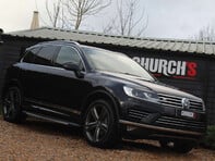 Volkswagen Touareg 3.0 Touareg V6 R-Line TDI BlueMotion Technology Auto 4WD 5dr 12