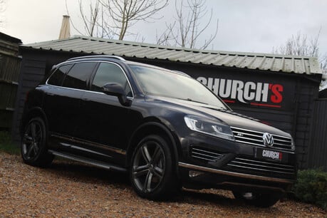 Volkswagen Touareg 3.0 Touareg V6 R-Line TDI BlueMotion Technology Auto 4WD 5dr 12