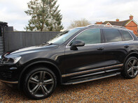 Volkswagen Touareg 3.0 Touareg V6 R-Line TDI BlueMotion Technology Auto 4WD 5dr 20