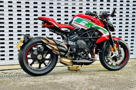 MV Agusta Dragster 800 SCS 8