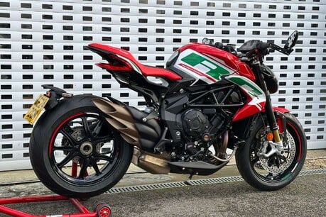 MV Agusta Dragster 800 SCS 14