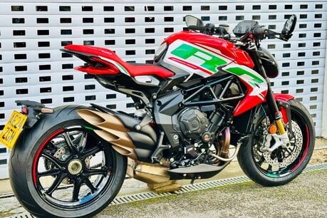 MV Agusta Dragster 800 SCS 29