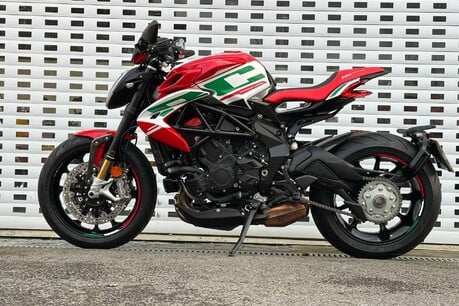 MV Agusta Dragster 800 SCS 41