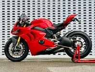 Ducati Panigale V4 Panigale V4S 5