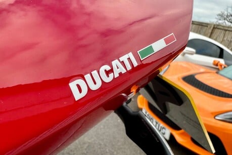 Ducati Panigale V4 Panigale V4S 23