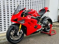 Ducati Panigale V4 Panigale V4S 42