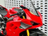 Ducati Panigale V4 Panigale V4S 49