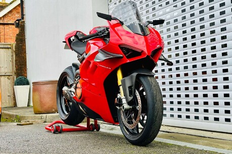 Ducati Panigale V4 Panigale V4S 56