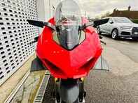 Ducati Panigale V4 Panigale V4S 69