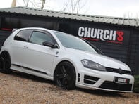 Volkswagen Golf 2.0 Golf R 4WD 3dr 12