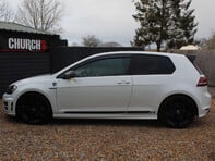 Volkswagen Golf 2.0 Golf R 4WD 3dr 15